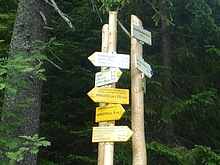 Jedeme v levo na Voseckou boudu