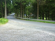 Te� budeme muset �lapat chvilku po hlavn� silnici